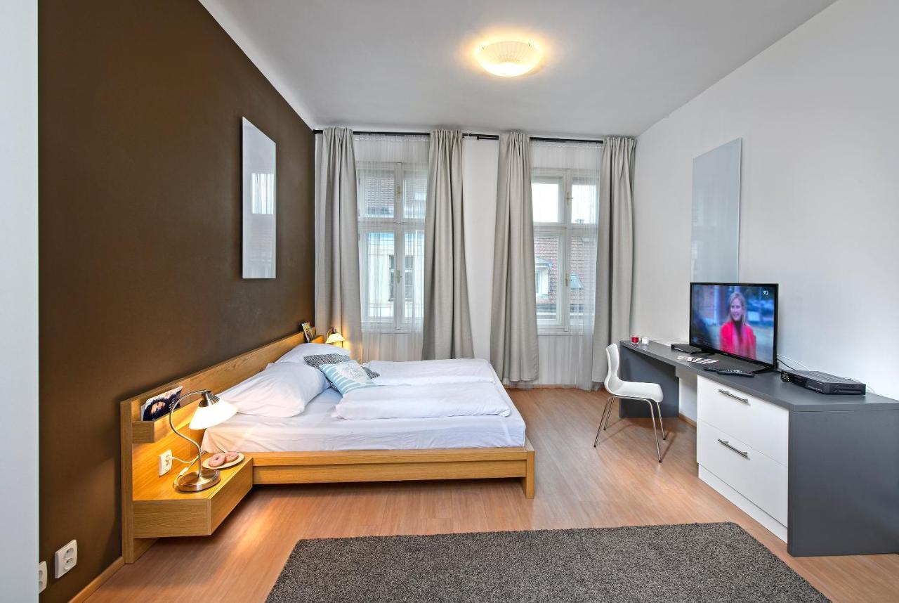 Downtown Suites Chlumova 布拉格 外观 照片