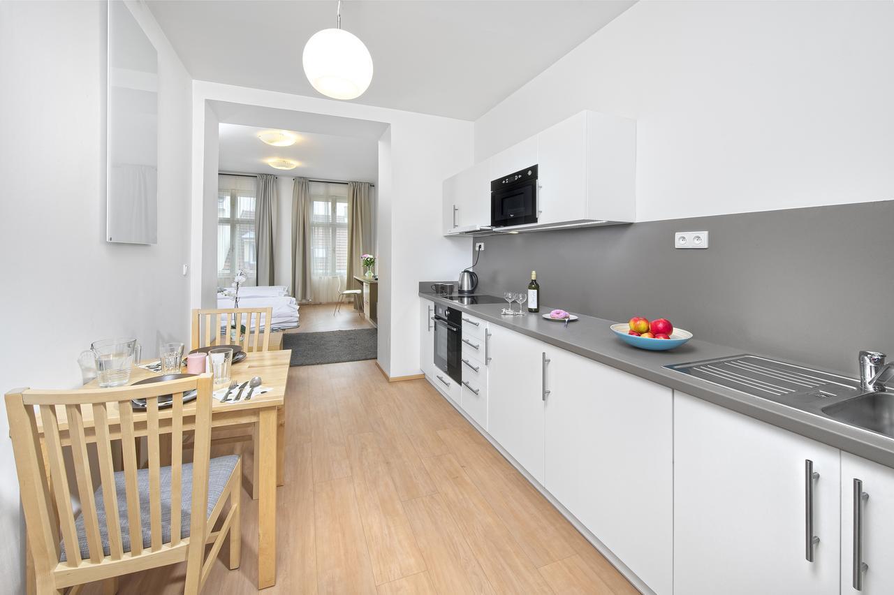 Downtown Suites Chlumova 布拉格 外观 照片
