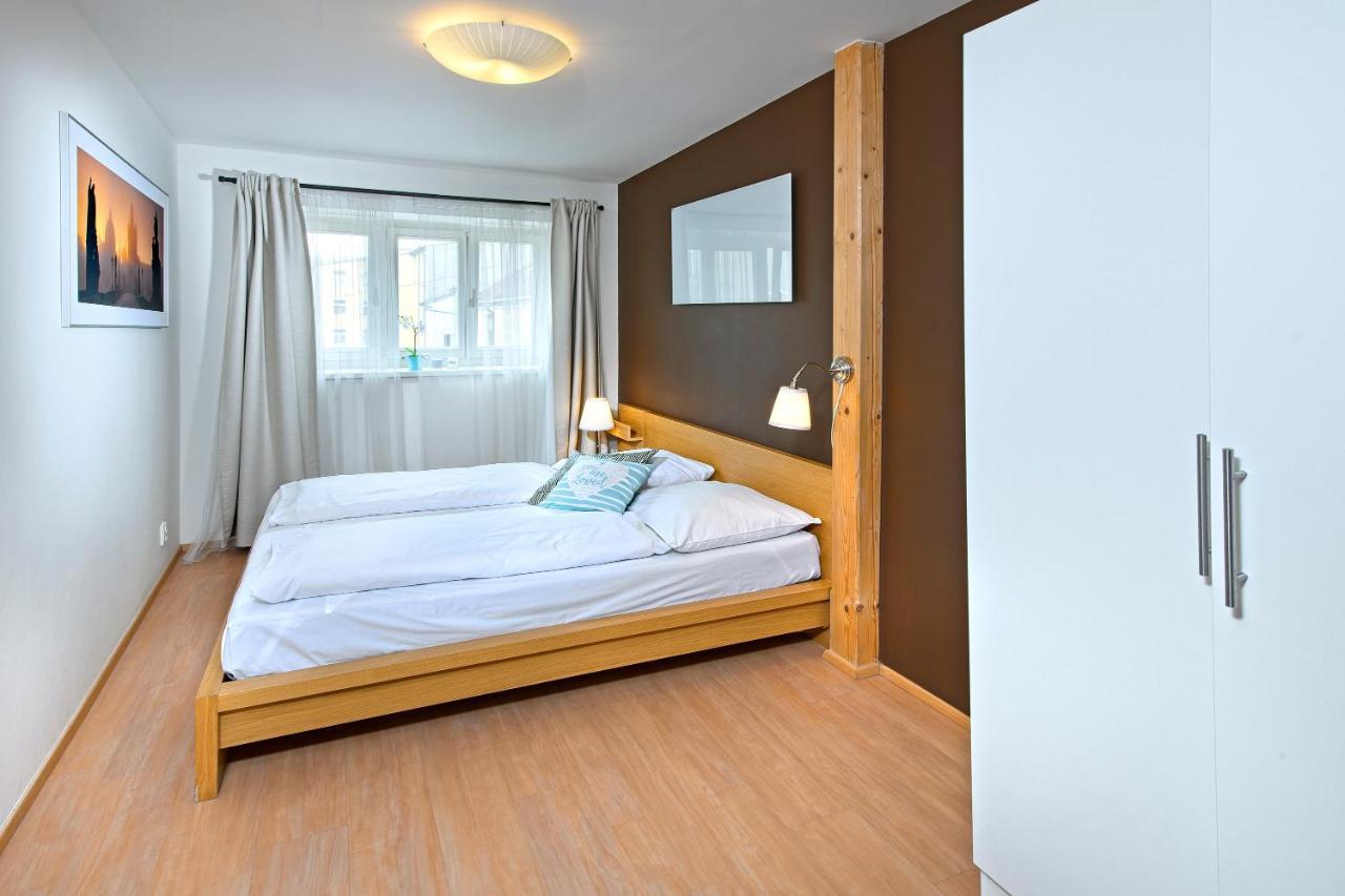 Downtown Suites Chlumova 布拉格 外观 照片