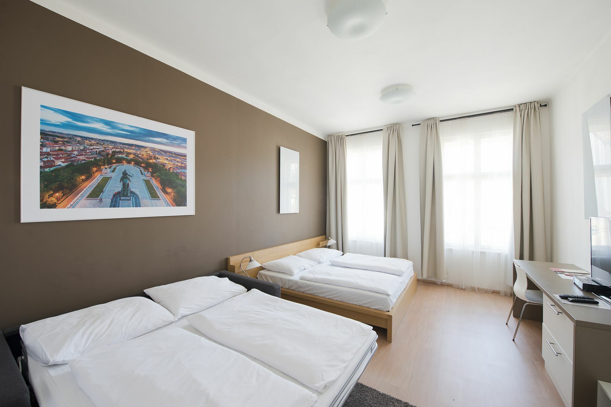 Downtown Suites Chlumova 布拉格 外观 照片
